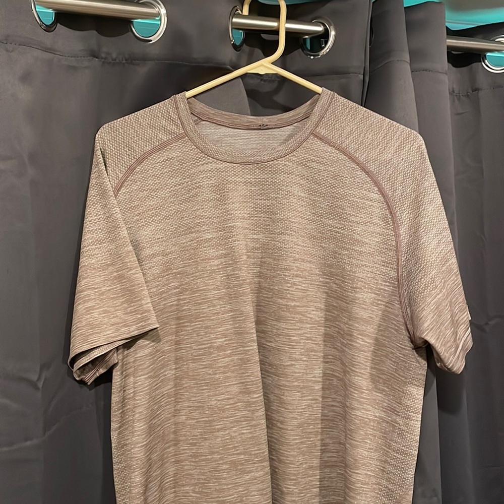 Lululemon Metal Vent Tech Shirt XL
